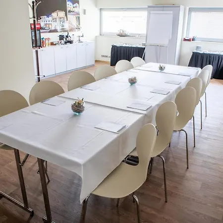 Hotel Restaurant & Design Noem Arch 4*