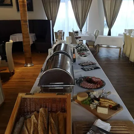 Hotel Restaurant & Design Noem Arch Brno