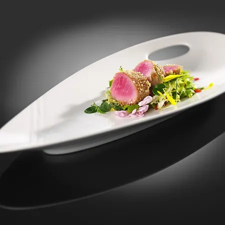 Hotel Restaurant & Design Noem Arch