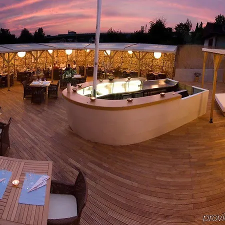 Restaurant & Design Noem Arch 4* Brno