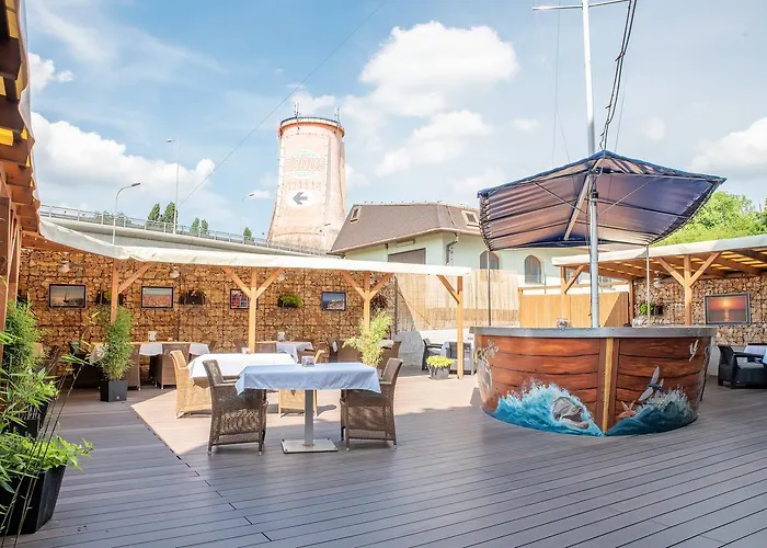 Restaurant & Design Noem Arch Hotell Brno