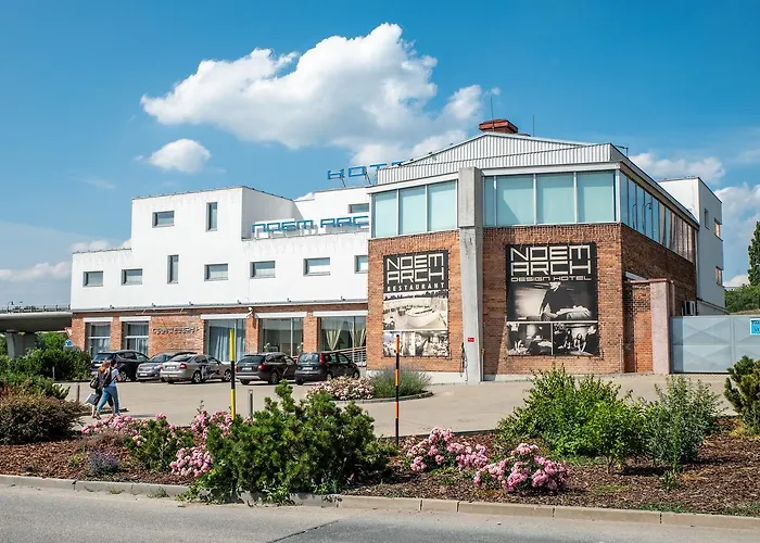 Restaurant & Design Noem Arch 4*