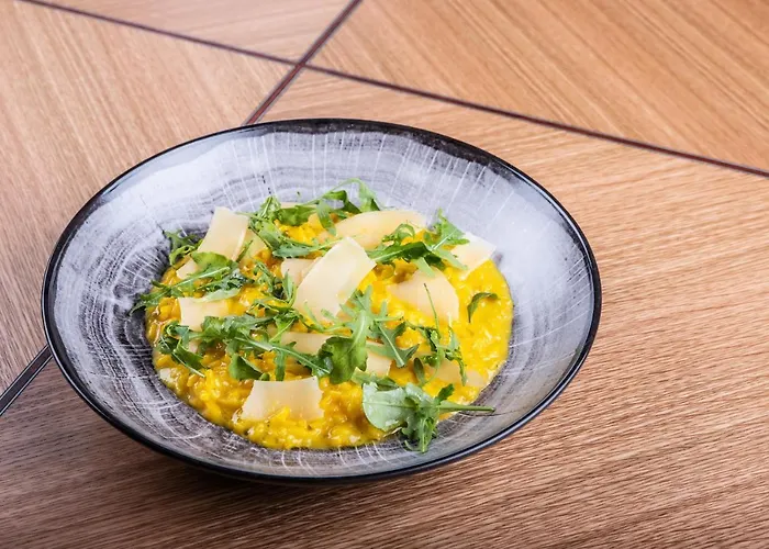 Hotell Restaurant & Design Noem Arch 4*