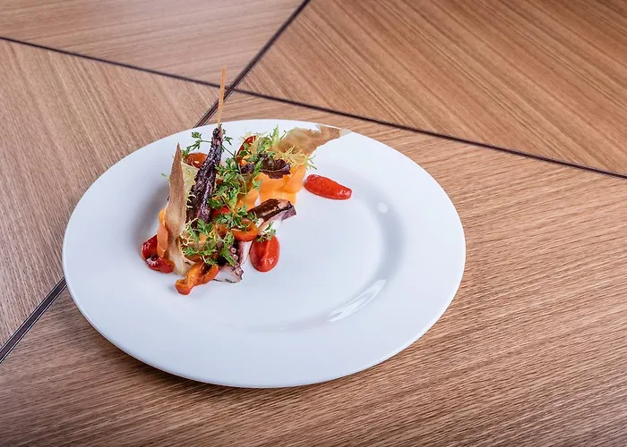 Restaurant & Design Noem Arch