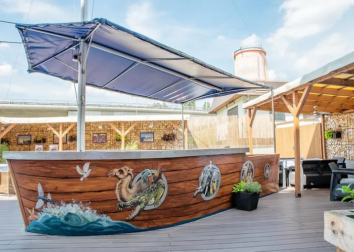 Restaurant & Design Noem Arch Hotell