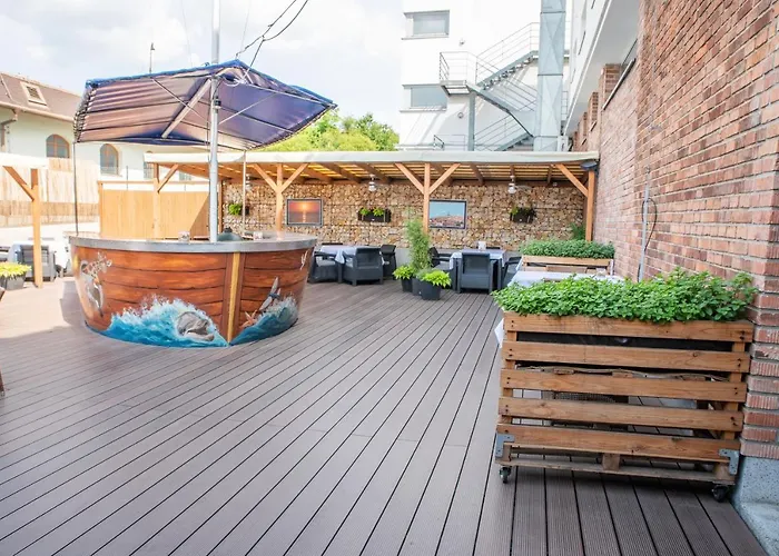 Hotell Restaurant & Design Noem Arch 4*