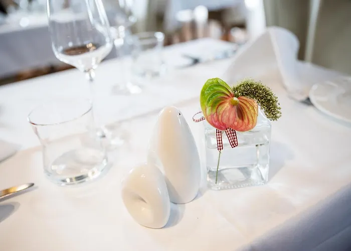 Restaurant & Design Noem Arch Hotell