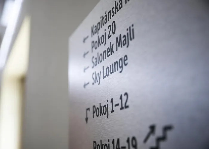 Hotell Restaurant & Design Noem Arch